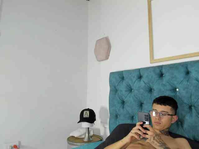 asherlux Sex Cam Show