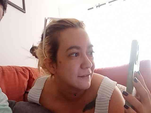 Kimi-santii Sex Cam Show