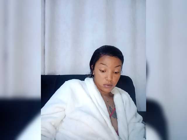 BeautifulGia live cam on BongaCams