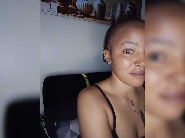 BeautifulGia live cam on BongaCams