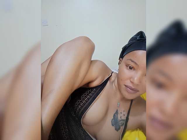 BeautifulGia live cam on BongaCams