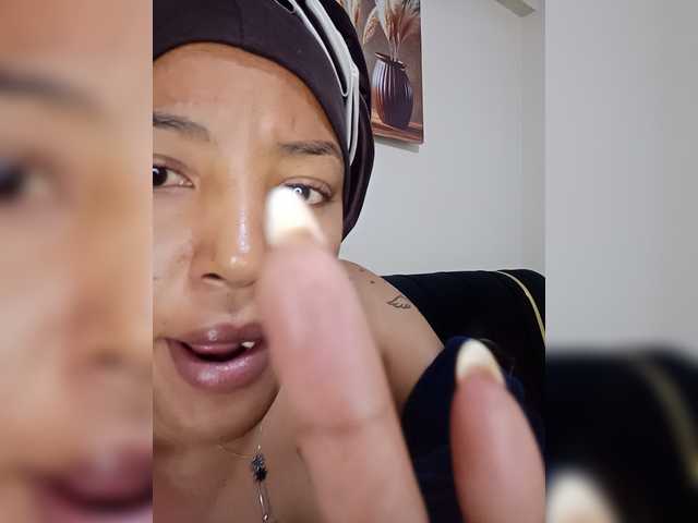 BeautifulGia live webcam show