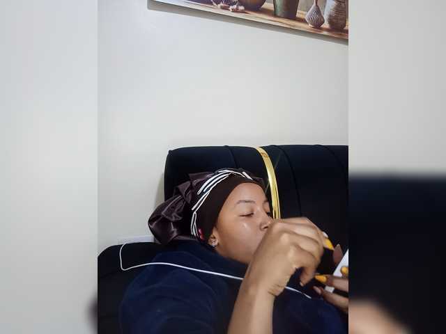 BeautifulGia live cam on BongaCams