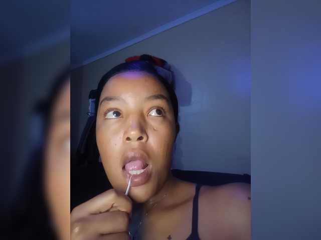 BeautifulGia live cam on BongaCams