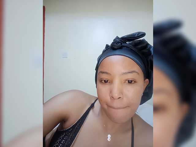 BeautifulGia live cam on BongaCams