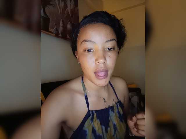 BeautifulGia live cam on BongaCams
