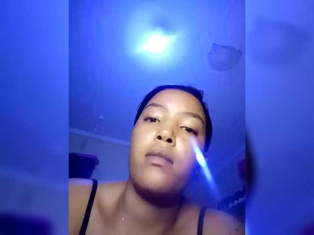 BeautifulGia live cam on BongaCams