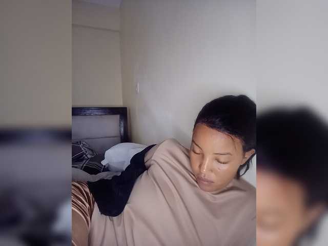 BeautifulGia live cam on BongaCams