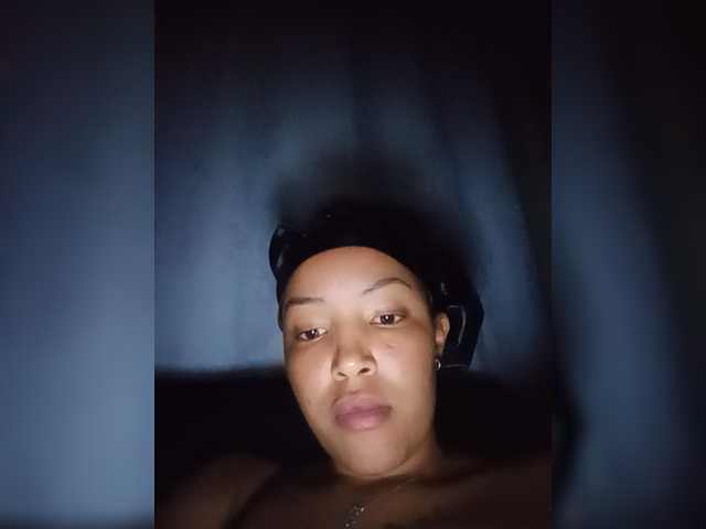 BeautifulGia live cam on BongaCams