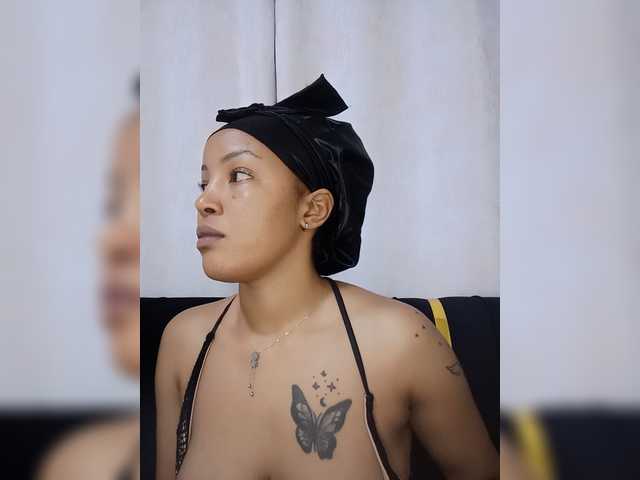 BeautifulGia live cam on BongaCams
