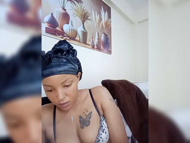 BeautifulGia live cam on BongaCams