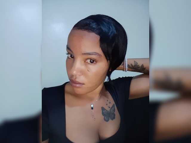 BeautifulGia live cam on BongaCams