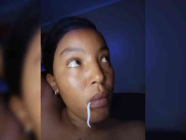 BeautifulGia webcam