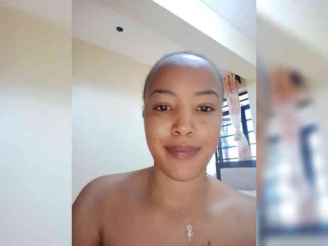 BeautifulGia webcam