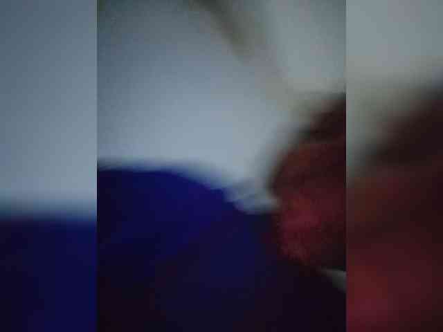 BeautifulGia webcam