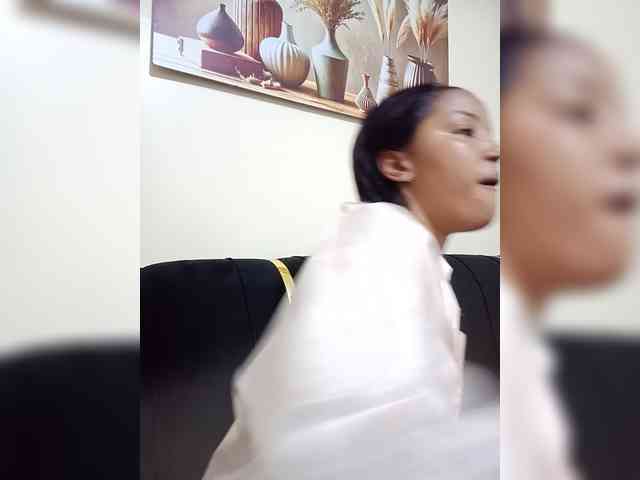 BeautifulGia webcam