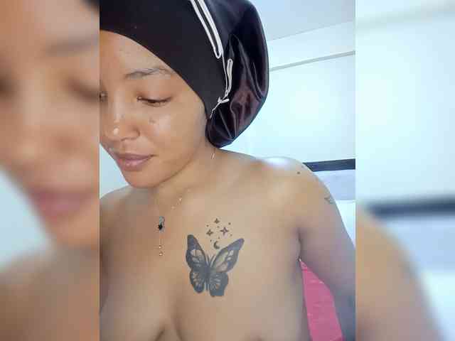 BeautifulGia webcam