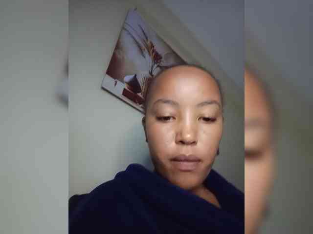 BeautifulGia webcam