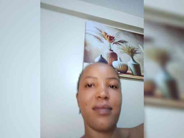 BeautifulGia webcam