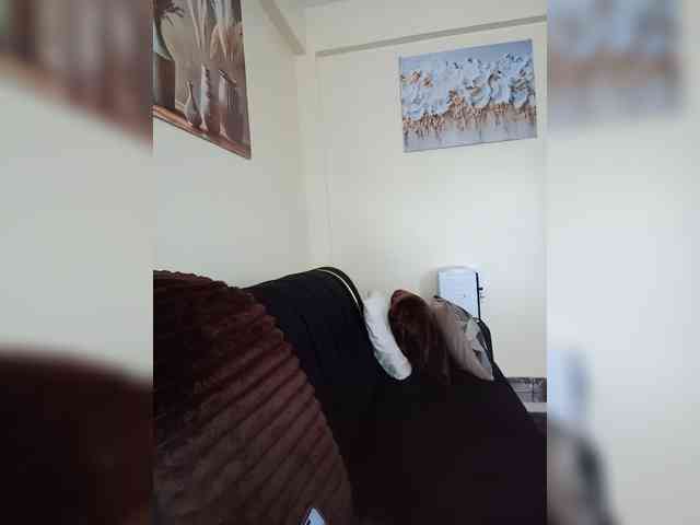 BeautifulGia webcam