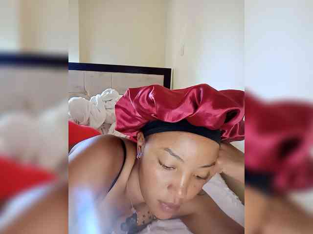 BeautifulGia webcam
