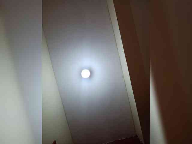 BeautifulGia webcam
