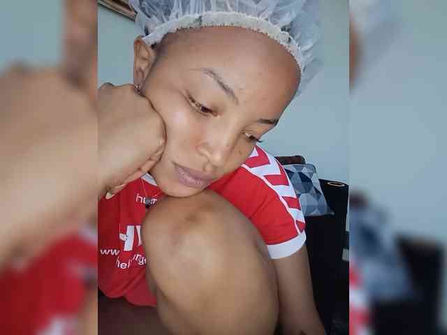 BeautifulGia webcam