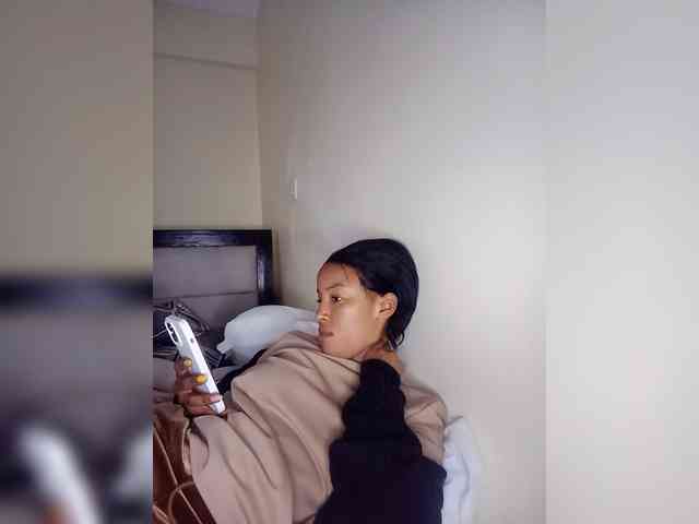 BeautifulGia webcam