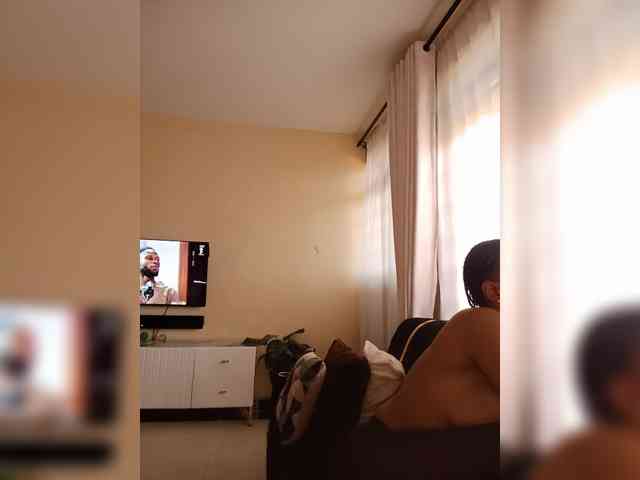 BeautifulGia webcam