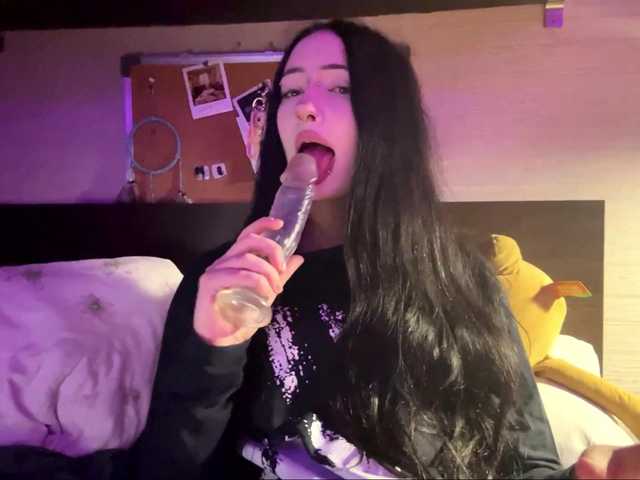 MissKisssy live cam on BongaCams