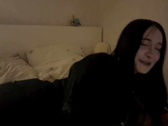 MissKisssy live cam on BongaCams