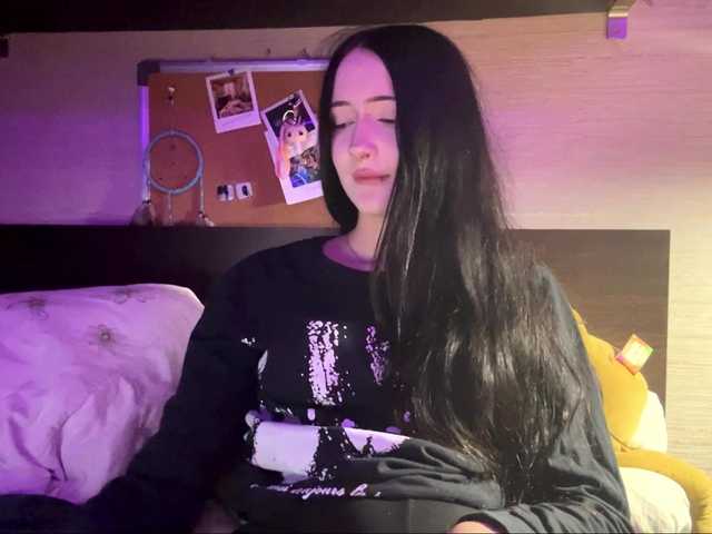 MissKisssy live cam on BongaCams