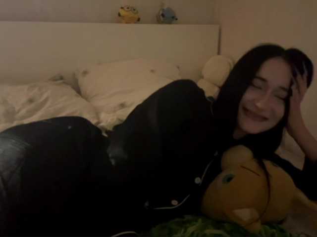 MissKisssy live cam on BongaCams