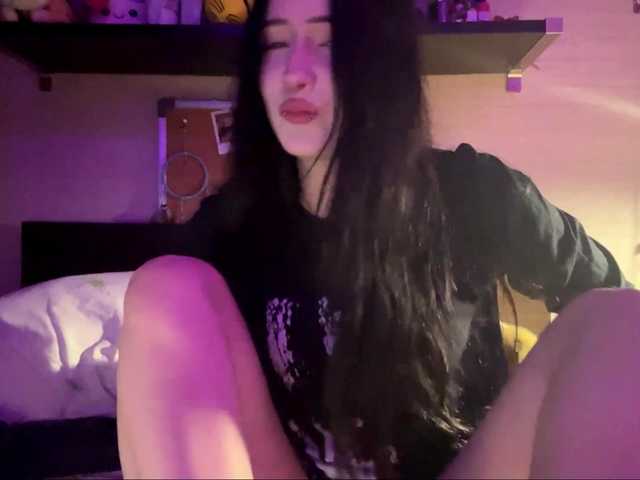 MissKisssy live cam on BongaCams