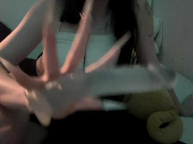 MissKisssy live cam on BongaCams