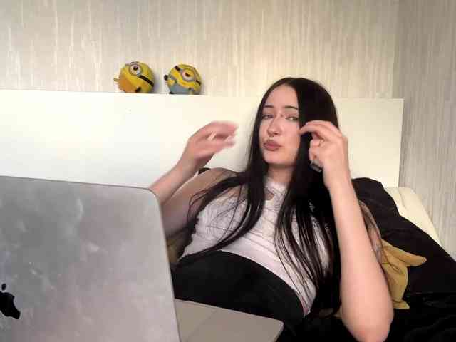 MissKisssy webcam