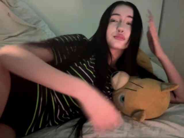 MissKisssy webcam