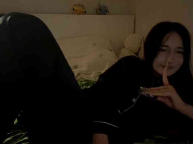 MissKisssy webcam