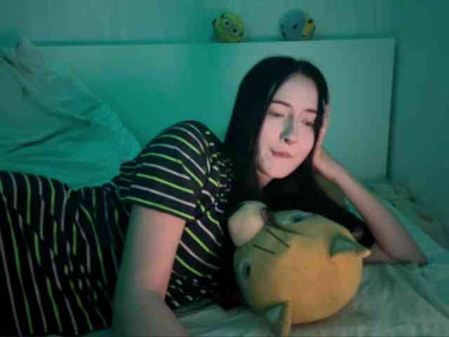 MissKisssy webcam