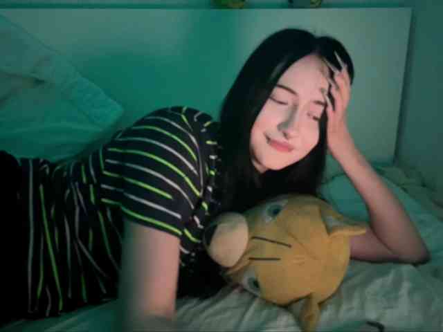 MissKisssy webcam