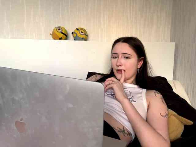 MissKisssy webcam