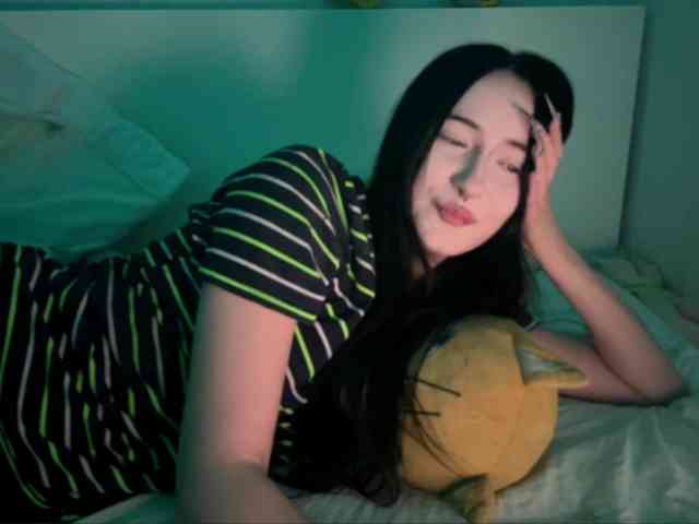MissKisssy webcam