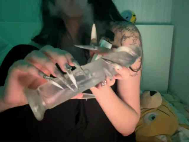 MissKisssy webcam