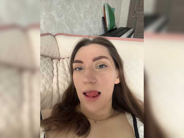 pussyhome24-7 live cam on BongaCams