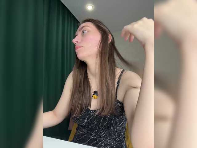 pussyhome24-7 live webcam show