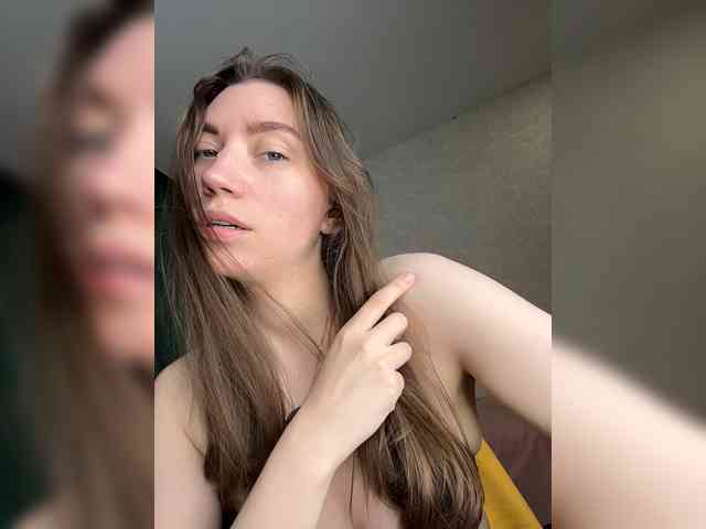 pussyhome24-7 webcam