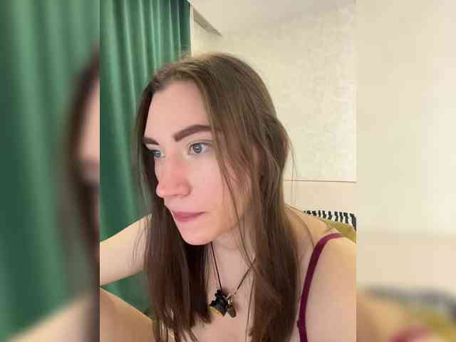 pussyhome24-7 webcam