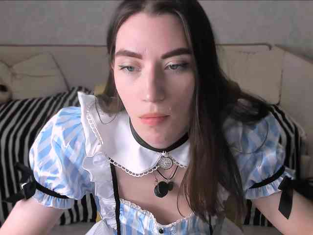 pussyhome24-7 webcam