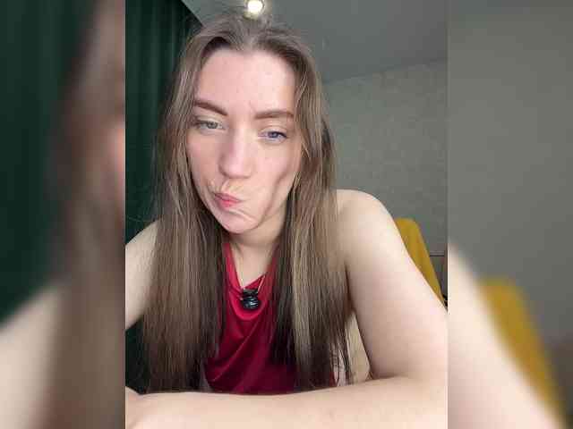 pussyhome24-7 webcam