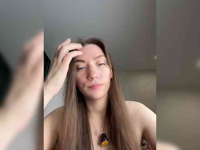 pussyhome24-7 webcam